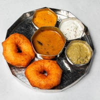 MEDHU VADA